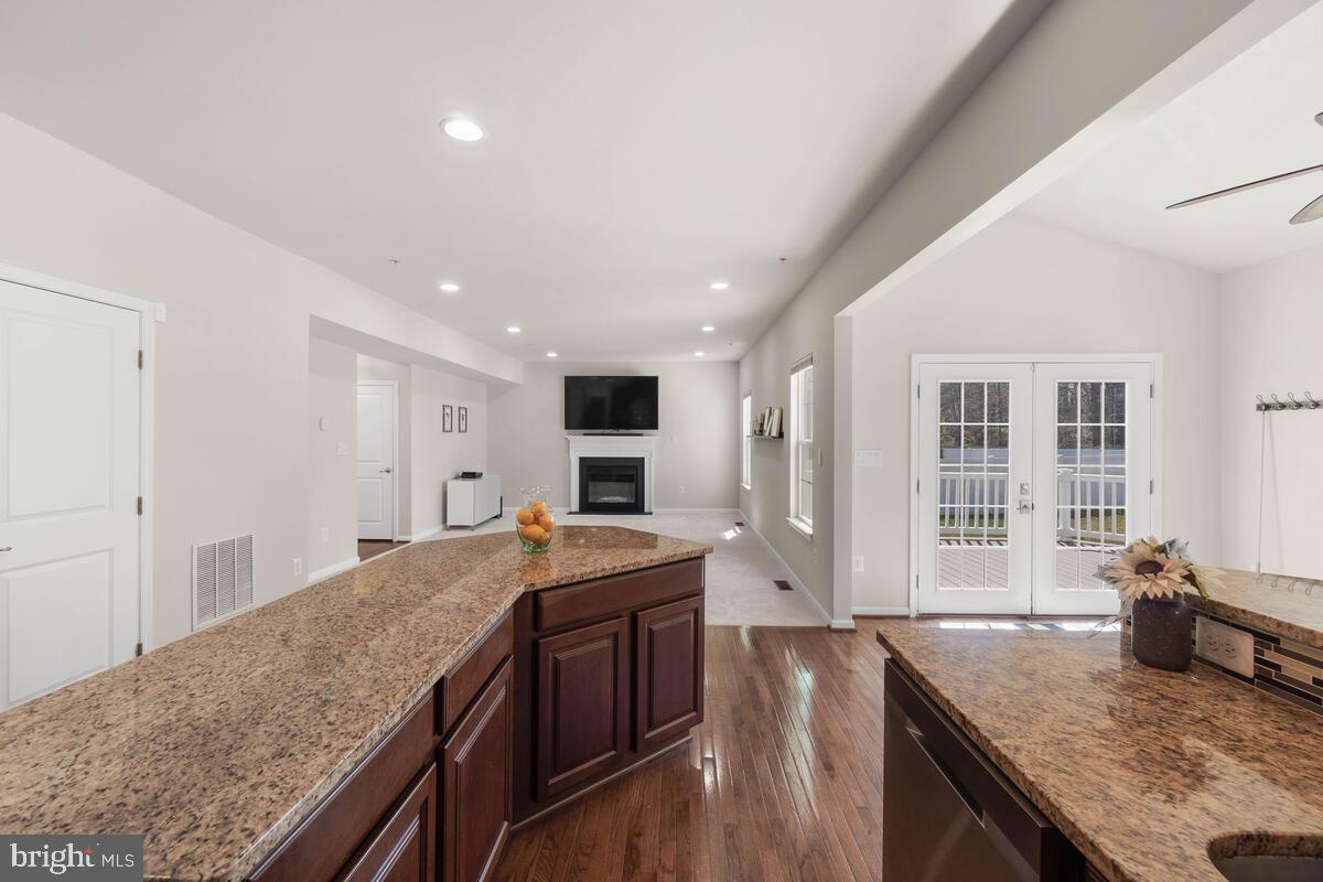 5636 Country Farm Road White Marsh, MD 21162 - Photo 12 of 47 Gallery Image 12