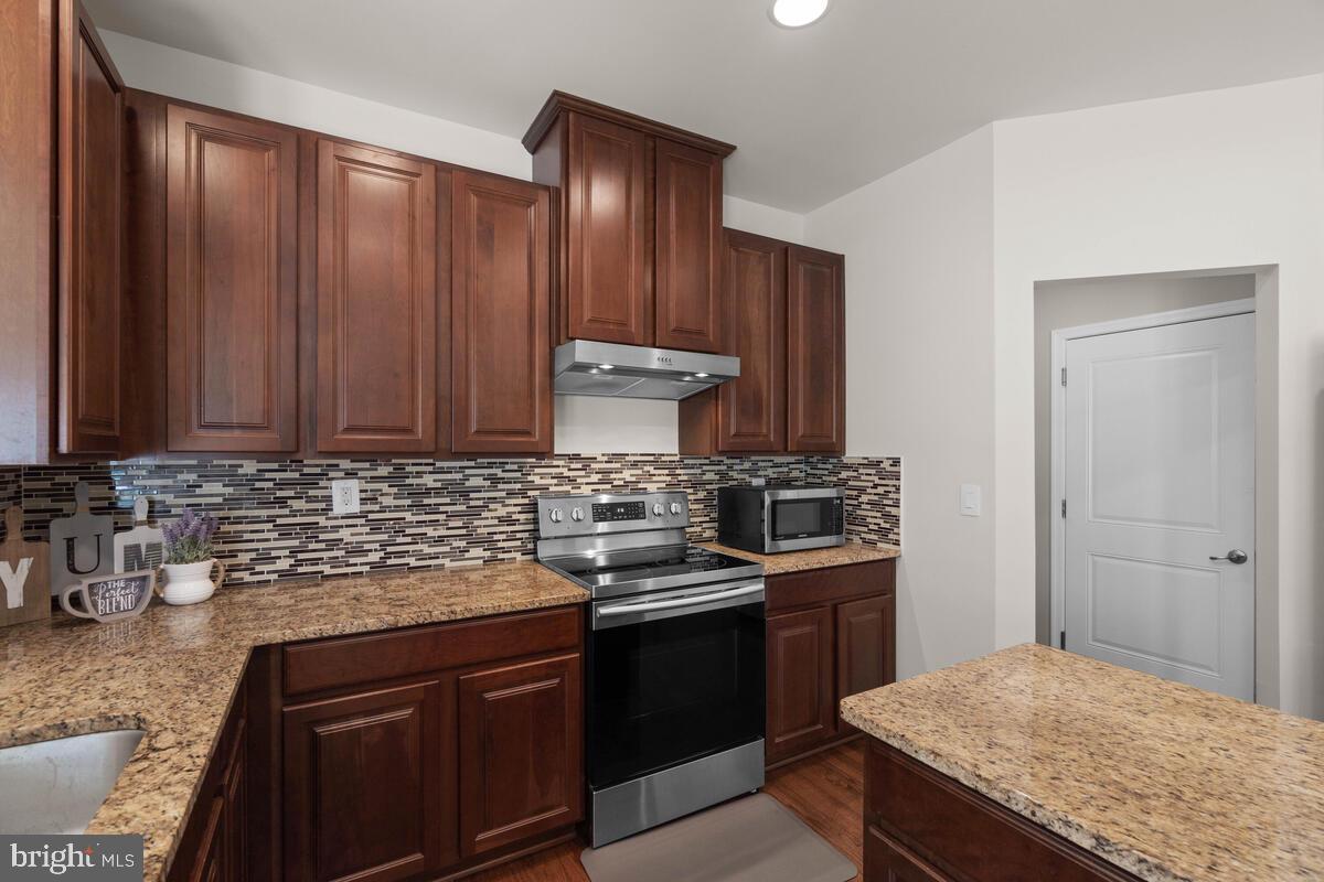 5636 Country Farm Road White Marsh, MD 21162 - Photo 14 of 47 Gallery Image 14