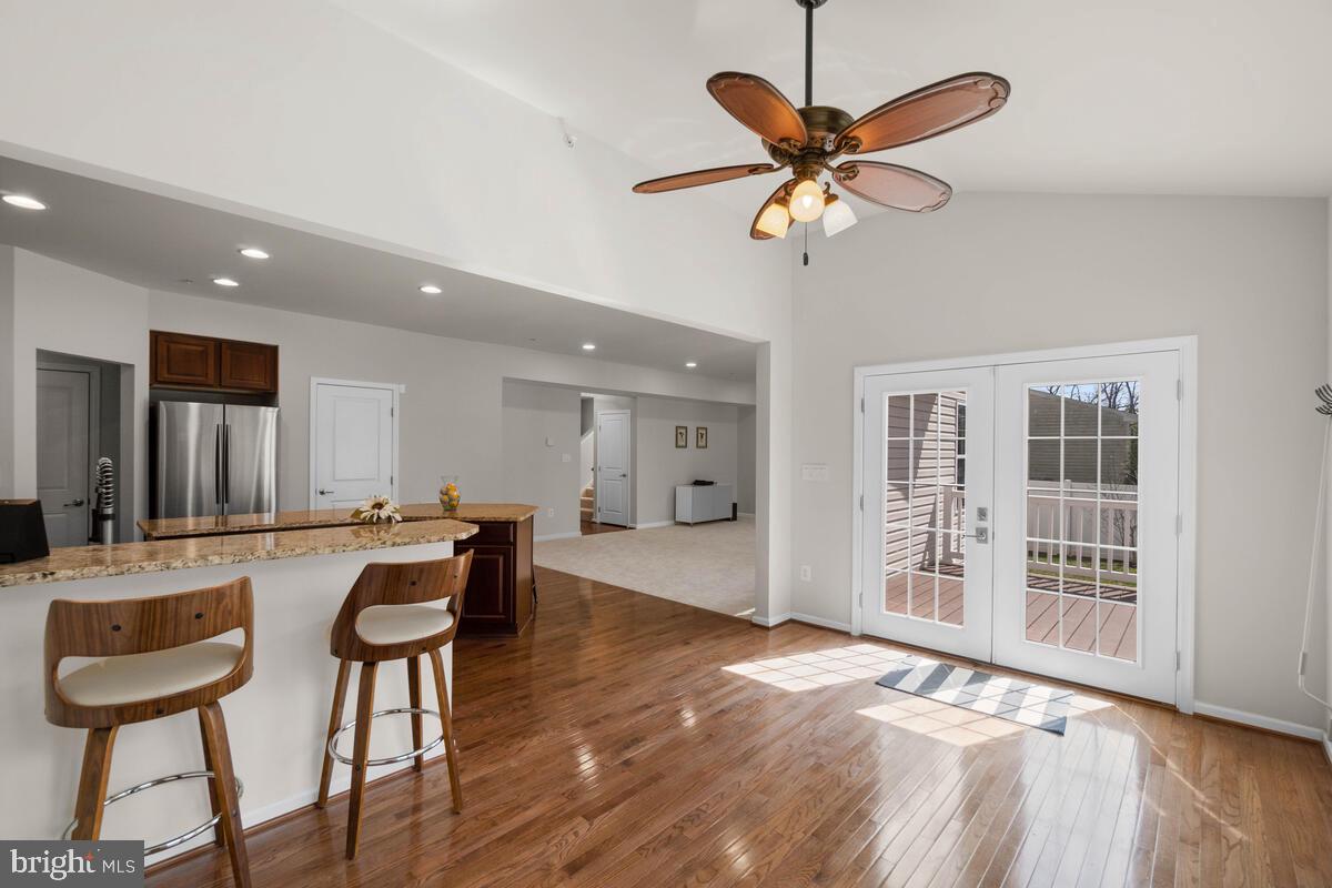 5636 Country Farm Road White Marsh, MD 21162 - Photo 3 of 47 Gallery Image 3