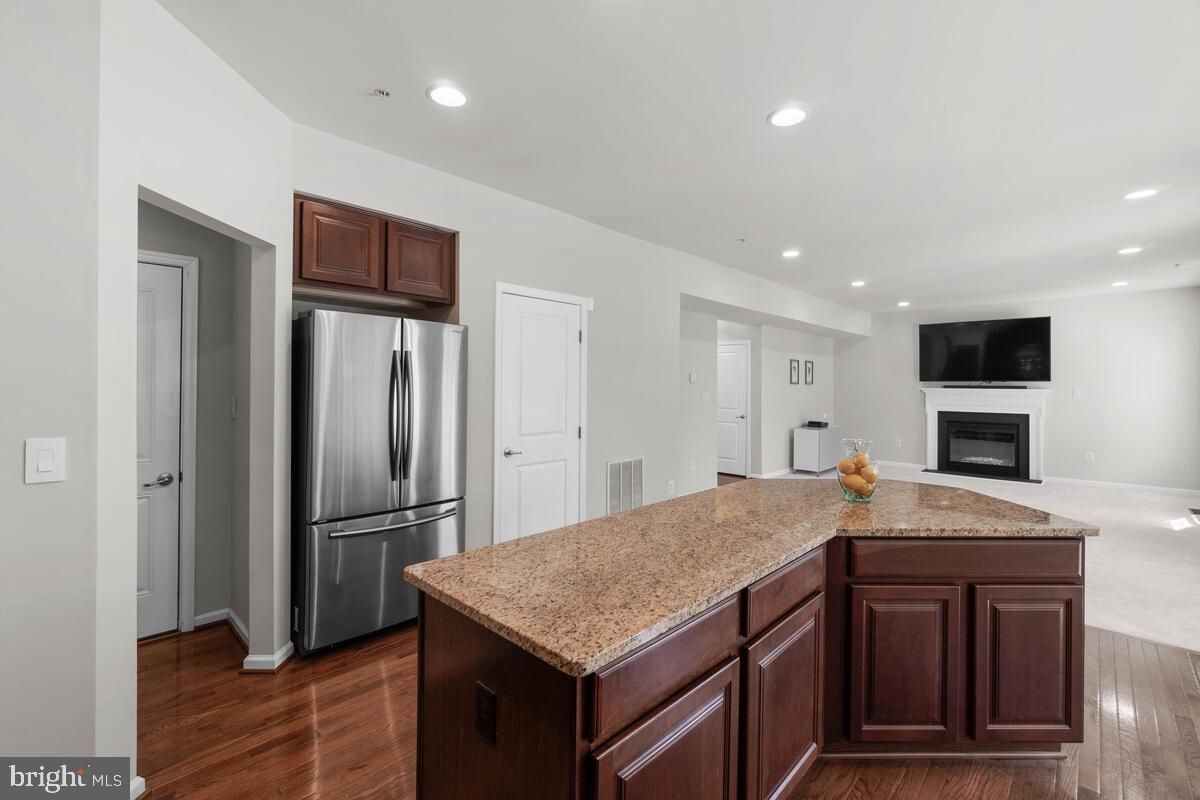 5636 Country Farm Road White Marsh, MD 21162 - Photo 10 of 47 Gallery Image 10