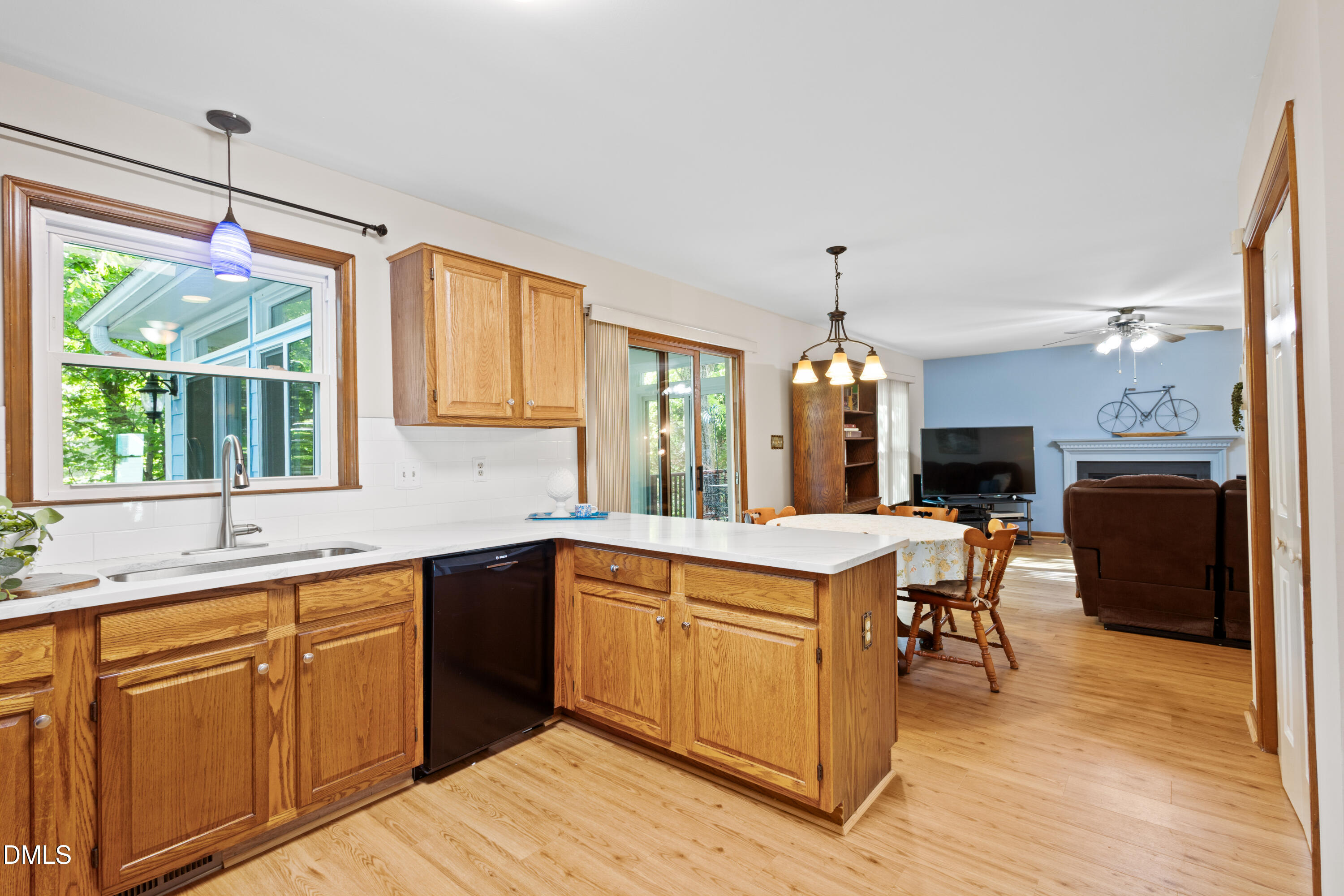 103 Ripley Court Cary, NC 27513 - Photo 6 of 44 AB-27