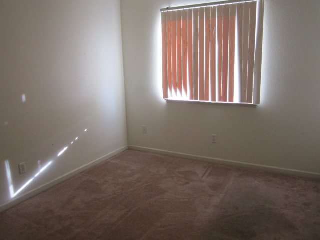 1735 Graf Road Hollister, CA 95023 - Photo 9 of 12 Gallery Image 9