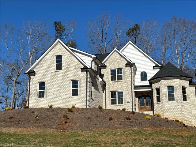 $1,150,000 | 5477 Meadowlark Court, Winston-Salem, NC 27106