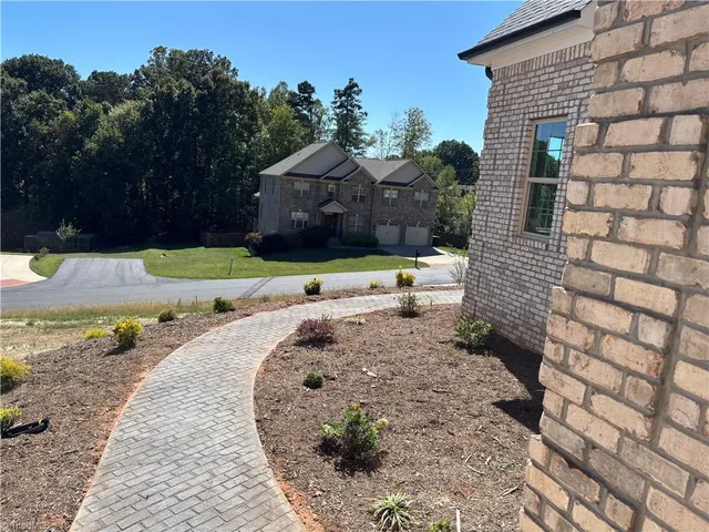 $1,150,000 | 5477 Meadowlark Court, Winston-Salem, NC 27106