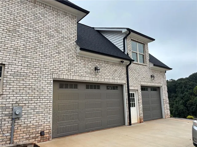 $1,150,000 | 5477 Meadowlark Court, Winston-Salem, NC 27106