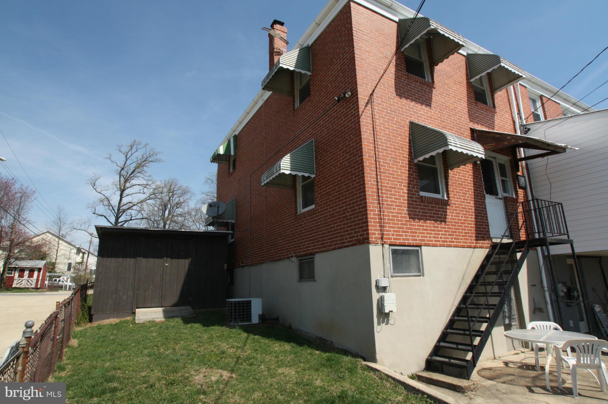 1801 Trenleigh Road Baltimore, MD 21234 - Photo 24 of 30 Exterior rear