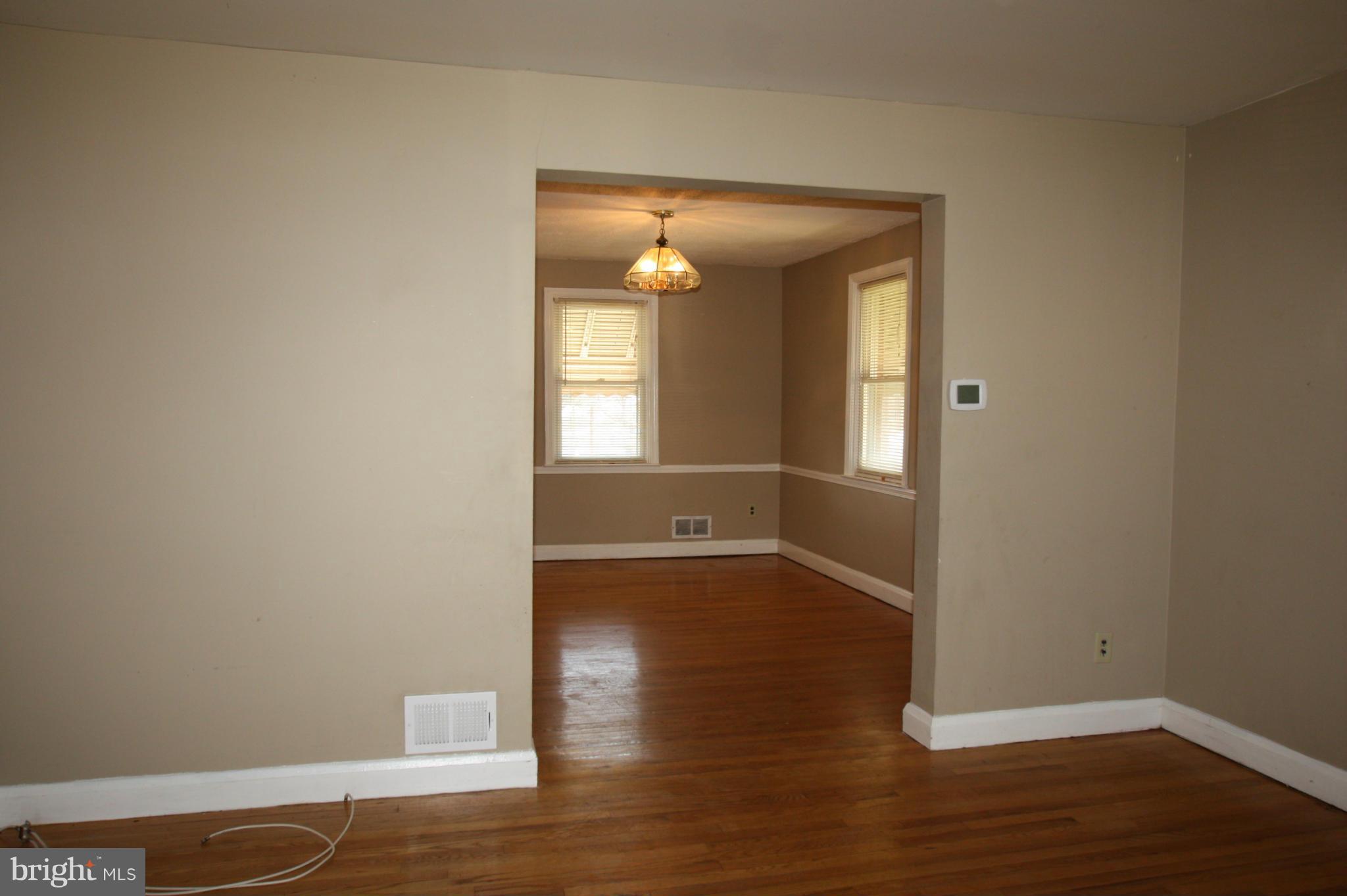 Living room to dining room