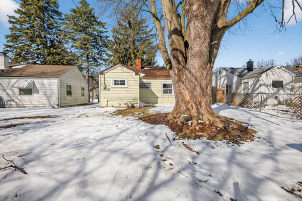 $124,900 | 5760 North 32nd Street, Milwaukee, WI 53209
