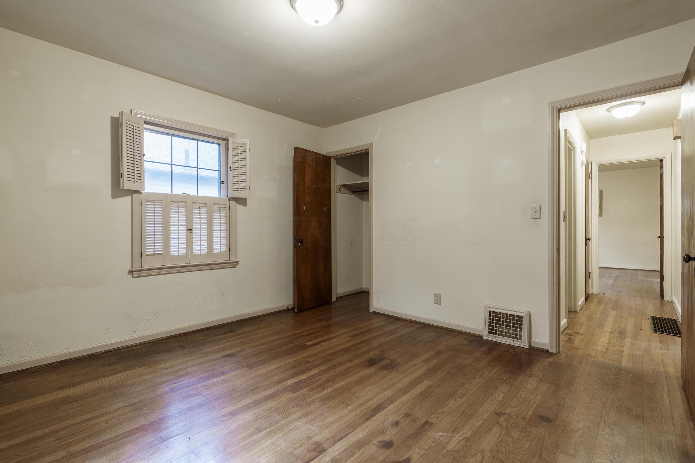 326 Mimring Road Columbus, OH 43202 - Photo 12 of 21