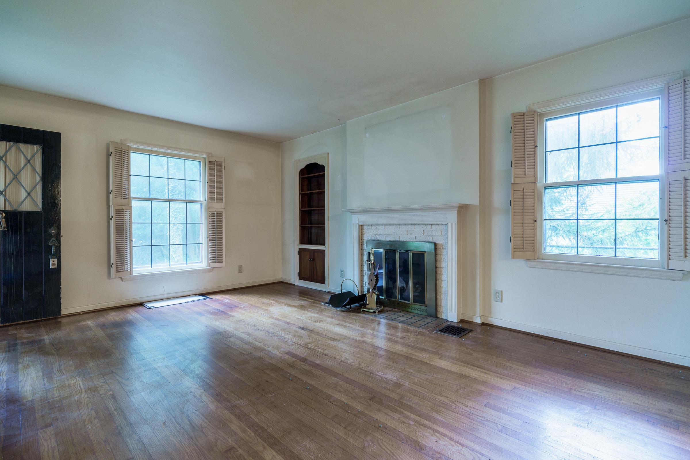 326 Mimring Road Columbus, OH 43202 - Photo 4 of 21