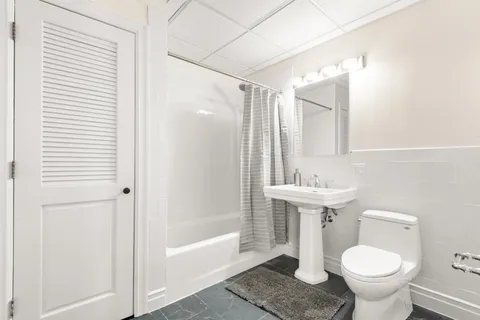 $775,000 | 300 Communipaw Avenue, Unit 230, Jersey City, NJ 07304