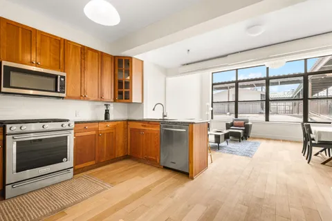 $775,000 | 300 Communipaw Avenue, Unit 230, Jersey City, NJ 07304