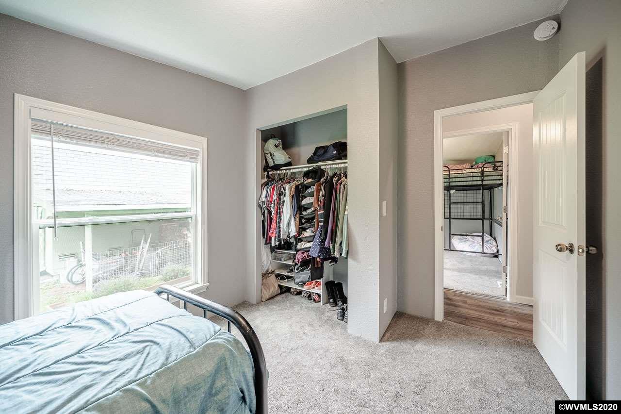 45915 River Loop Lyons, OR 97358 - Photo 32 of 41 Gallery Image 32