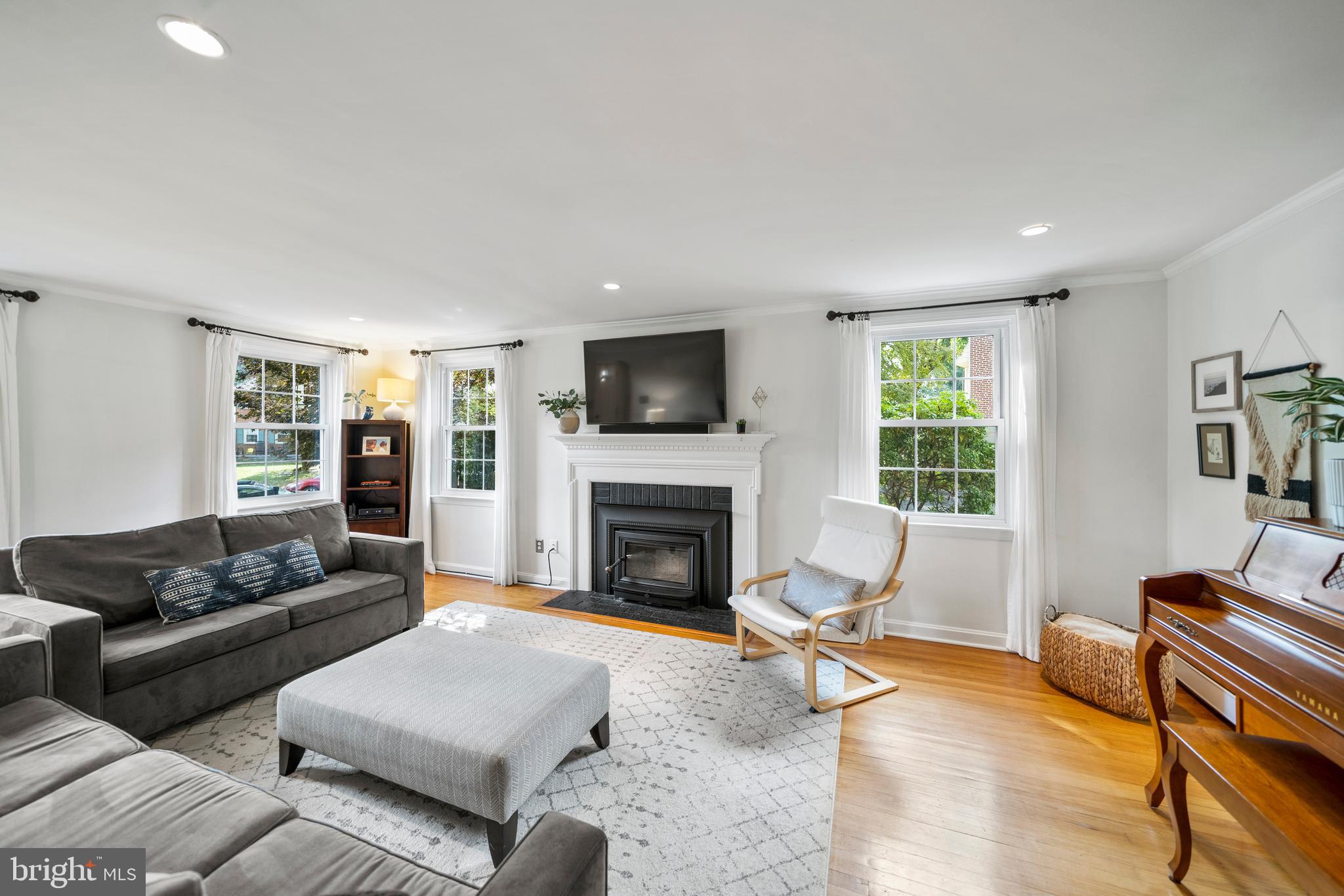 156 David Drive Havertown, PA 19083 - Photo 11 of 43