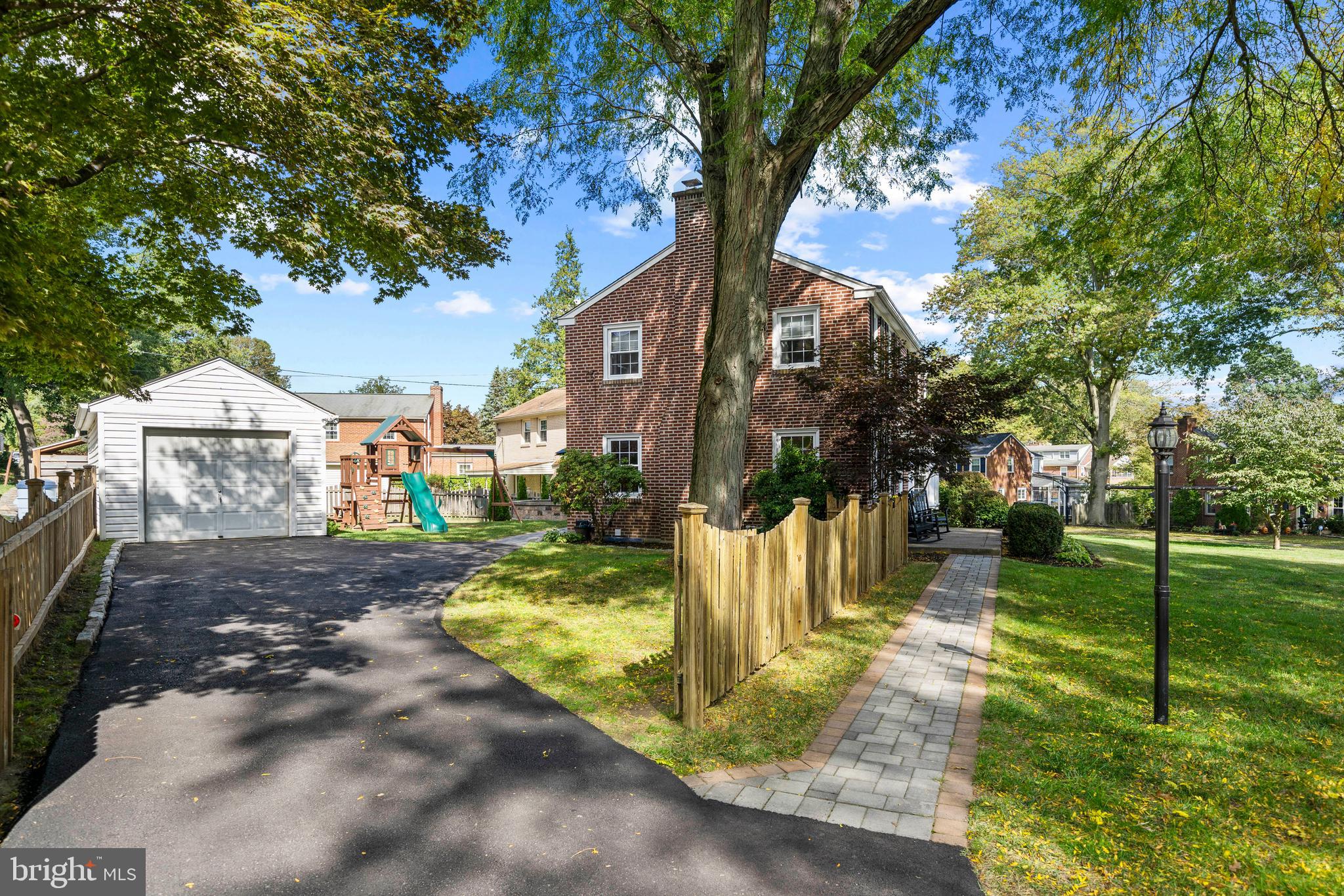 156 David Drive Havertown, PA 19083 - Photo 4 of 43