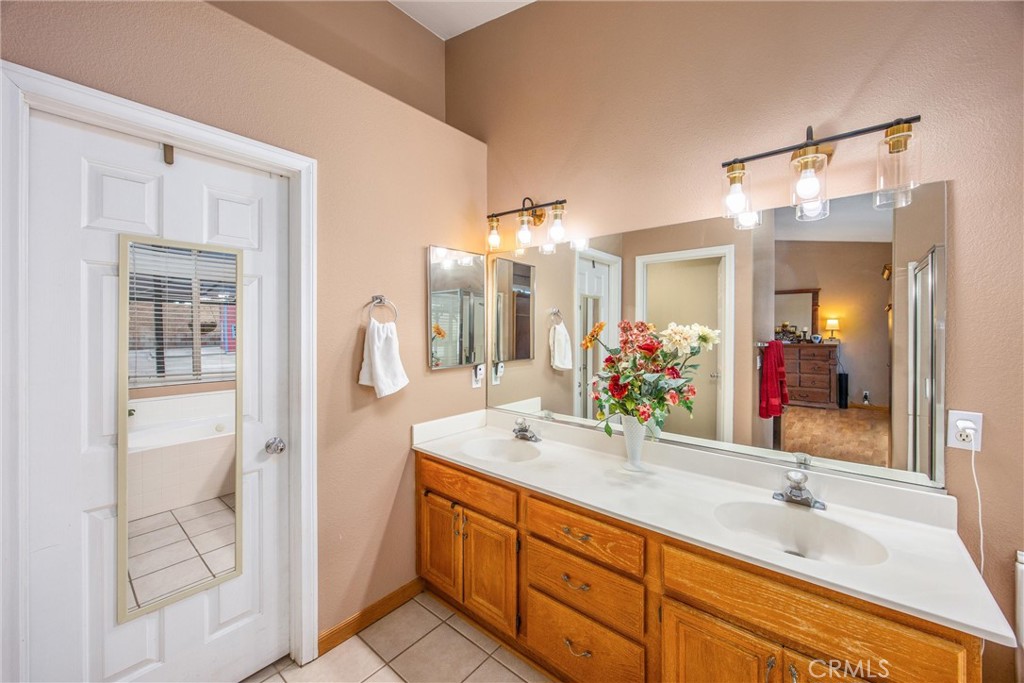 13997 Riverside Drive Apple Valley, CA 92307 - Photo 28 of 55