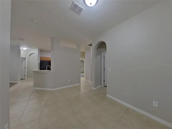 $2,239 | Undisclosed Address, Apopka, FL 32712