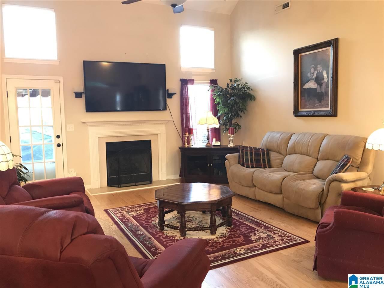 254 Victoria Station Alabaster, AL 35114 - Photo 4 of 29