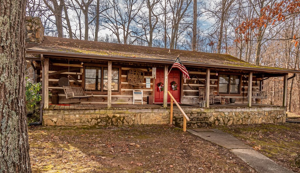 705 Wine Road Dandridge, TN 37725 - Photo 3 of 31 Gallery Image 3