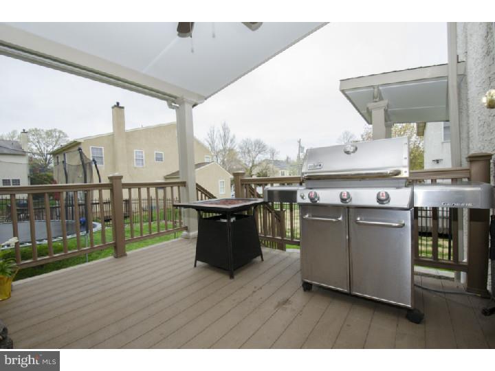 2309 Poplar Road Havertown, PA 19083 - Photo 15 of 25 Deck