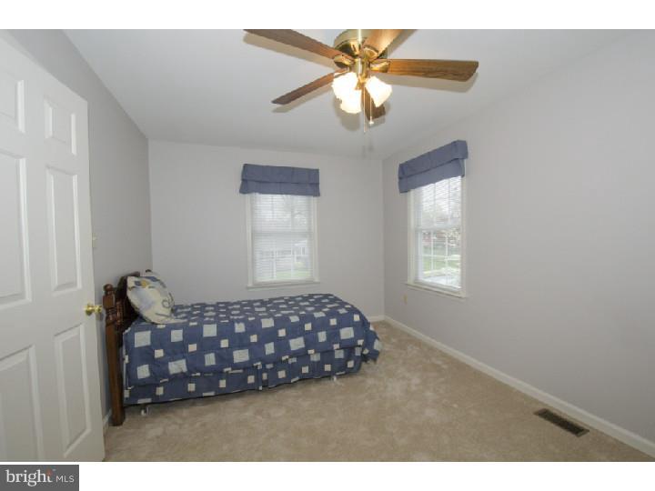 2309 Poplar Road Havertown, PA 19083 - Photo 21 of 25 Bedroom 4