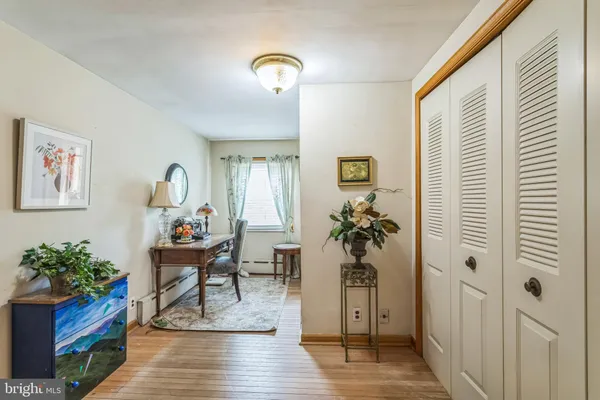 $959,000 | 610 Pine Street, Philadelphia, PA 19106
