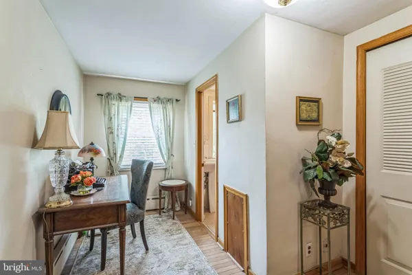 $959,000 | 610 Pine Street, Philadelphia, PA 19106