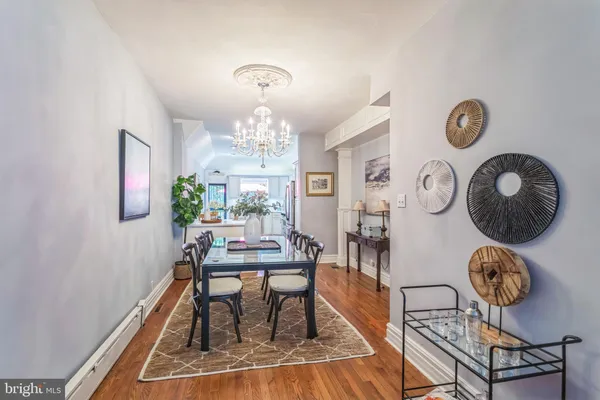 $959,000 | 610 Pine Street, Philadelphia, PA 19106
