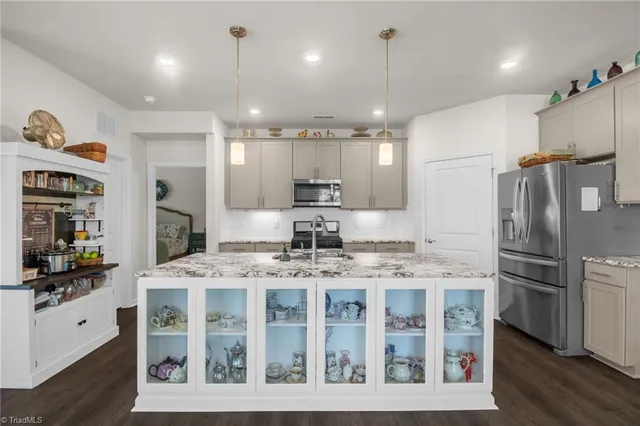 $460,000 | 5333 Quartz Avenue, Clemmons, NC 27012