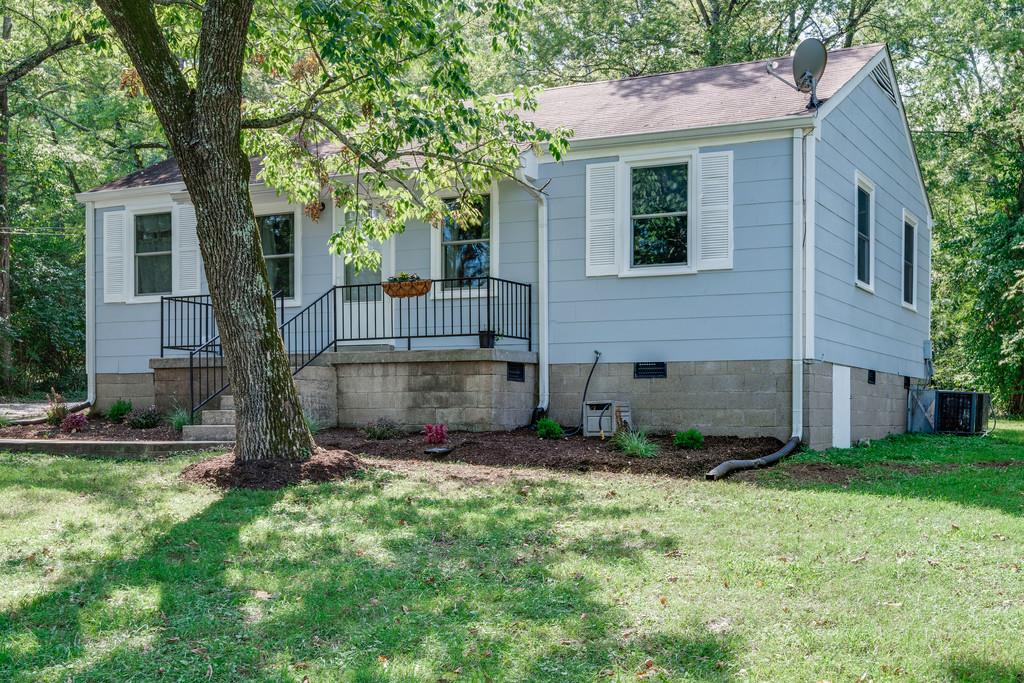 104 Randy Road Madison, TN 37115 - Photo 3 of 27