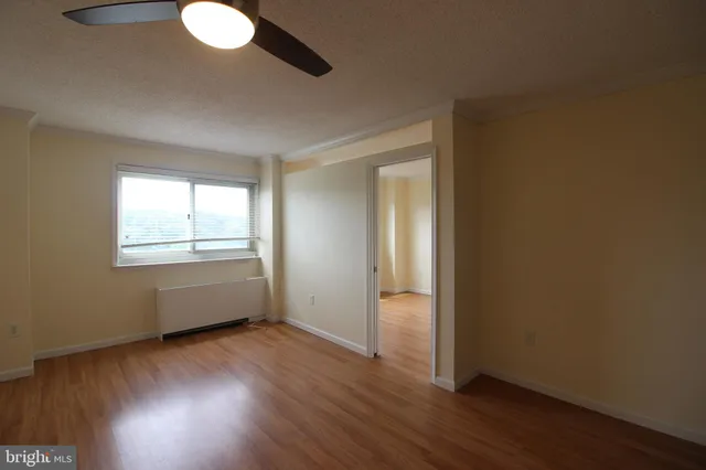 $1,575 | 1225 Martha Custis Drive, Unit 1403, Alexandria, VA 22302