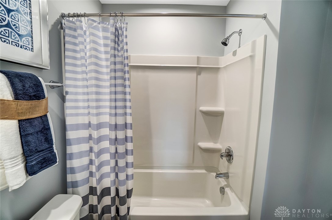 203 South Tuttle Road Springfield, OH 45505 - Photo 36 of 42