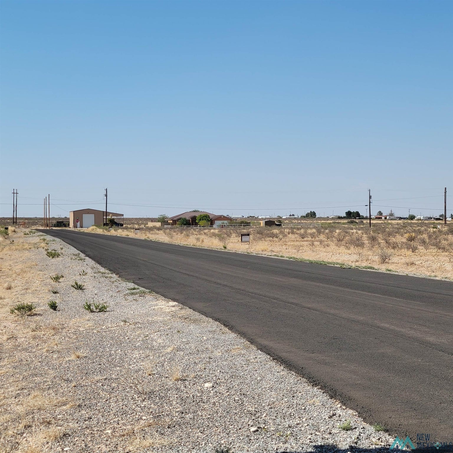 14 Molinar Road Carlsbad, NM 88220 - Photo 6 of 10 Gallery Image 6