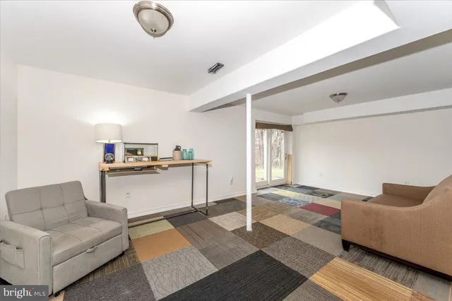 a view of a house with a yard and garage