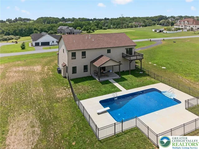 $1,200,000 | 130 Longenbach Avenue, Nazareth, PA 18064