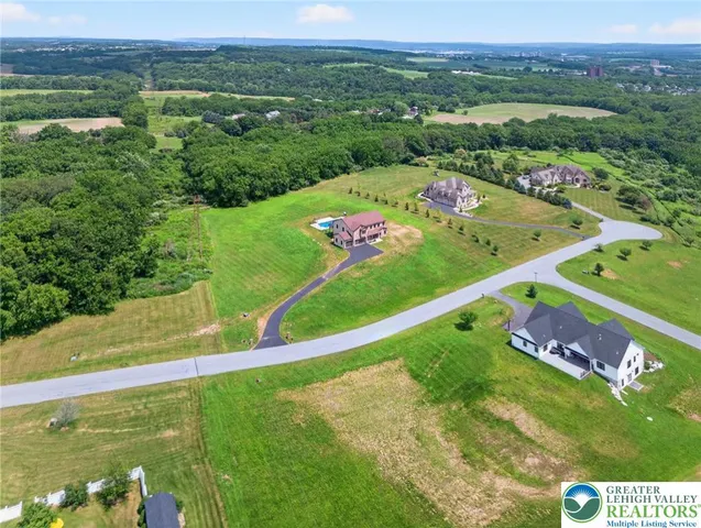 $1,200,000 | 130 Longenbach Avenue, Nazareth, PA 18064