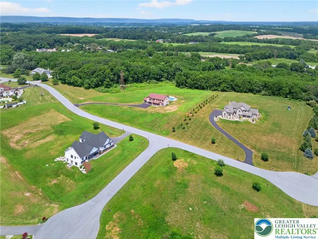 $1,200,000 | 130 Longenbach Avenue, Nazareth, PA 18064