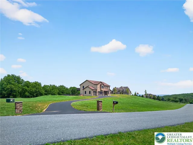 $1,200,000 | 130 Longenbach Avenue, Nazareth, PA 18064