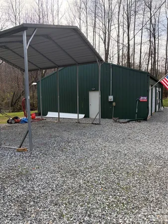 a view of outdoor space