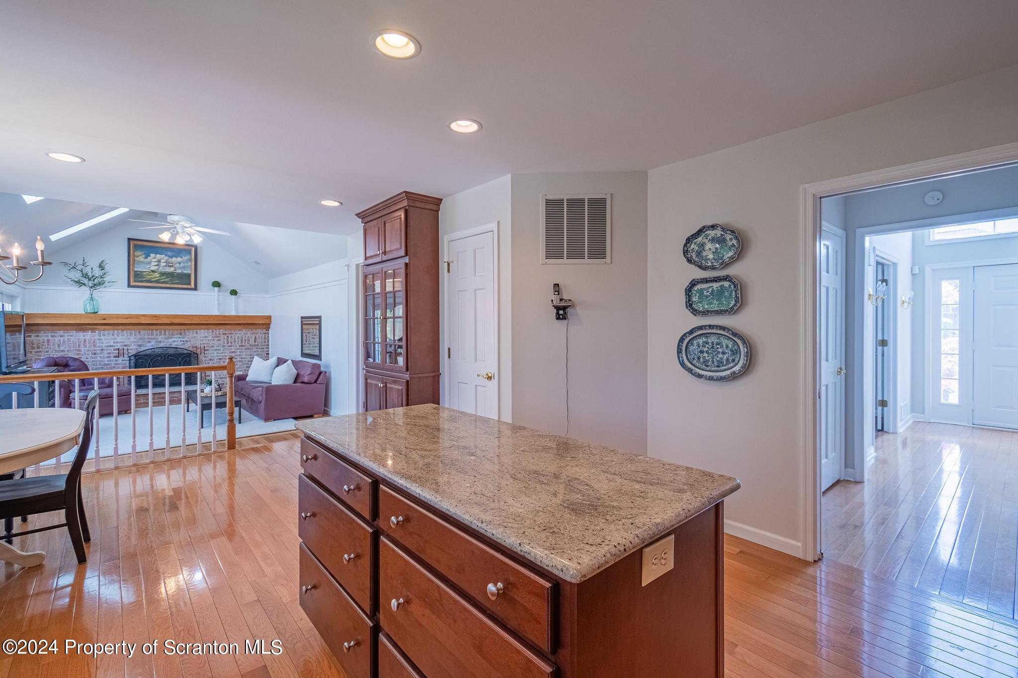 603 Hampton Road Clarks Summit, PA 18411 - Photo 8 of 46 Gallery Image 8