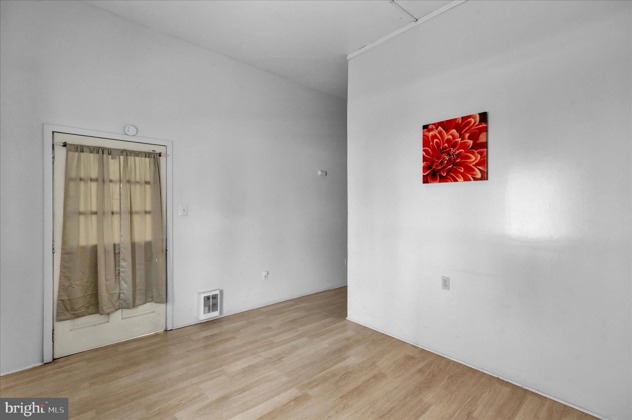 532 Washington Street Reading, PA 19601 - Photo 15 of 37 360_9126