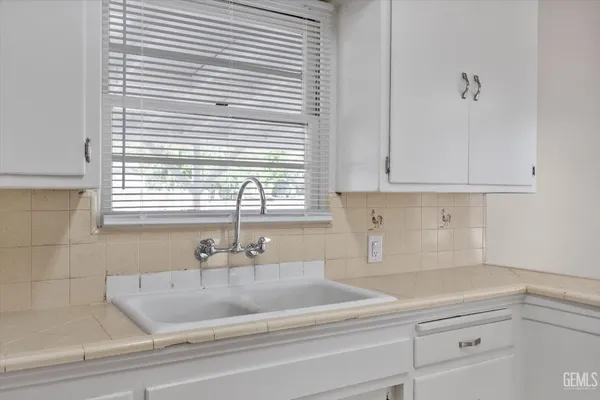 $239,995 | Undisclosed Address, Bakersfield, CA 93308