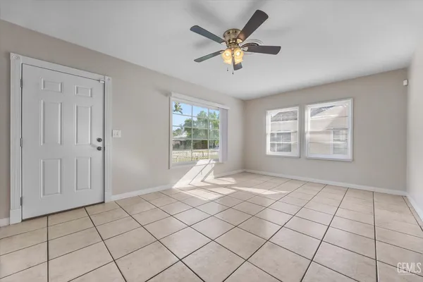 $239,995 | Undisclosed Address, Bakersfield, CA 93308