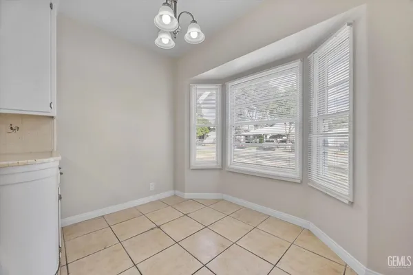 $239,995 | Undisclosed Address, Bakersfield, CA 93308