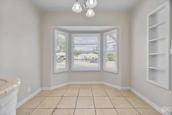 $239,995 | Undisclosed Address, Bakersfield, CA 93308