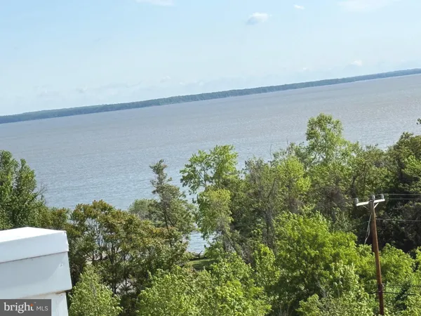 $4,200 | 1577 Sandpiper Bay Loop, Dumfries, VA 22026