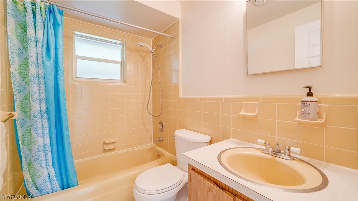 1609 North Mayfair Road Fort Myers, FL 33919 - Photo 16 of 35 Gallery Image 16