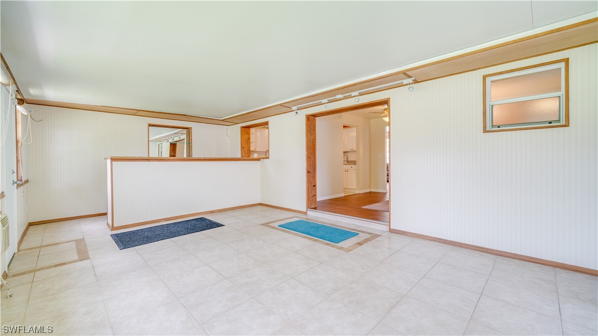 1609 North Mayfair Road Fort Myers, FL 33919 - Photo 18 of 35 Gallery Image 18