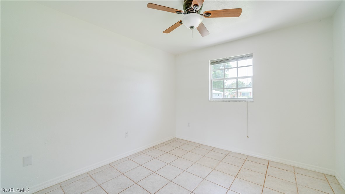 1609 North Mayfair Road Fort Myers, FL 33919 - Photo 10 of 35 Gallery Image 10