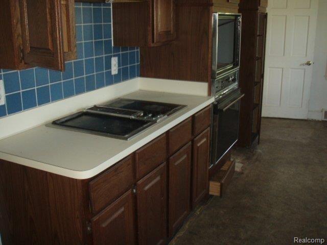 2615 Oak Grove Road Howell, MI 48855 - Photo 11 of 12 Kitchen